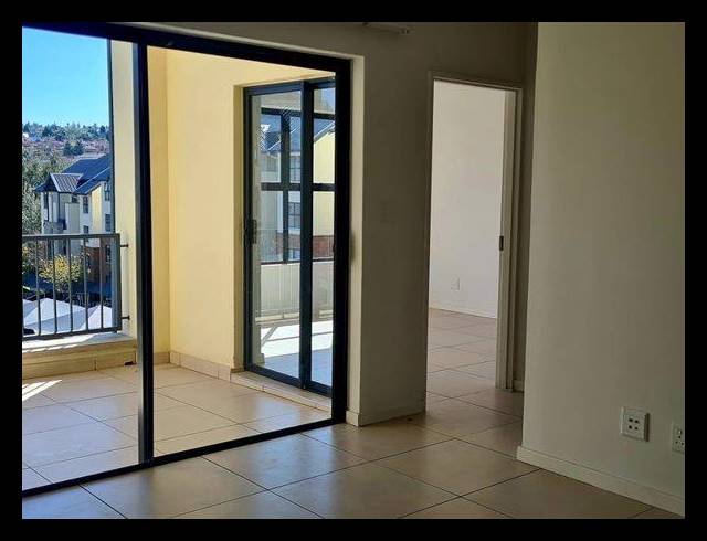 3 BEDROOM APARTMENT FOR SALE IN KYALAMI AH